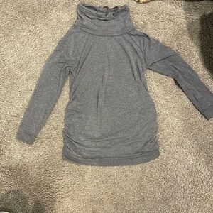 Maternity sweater shirt
